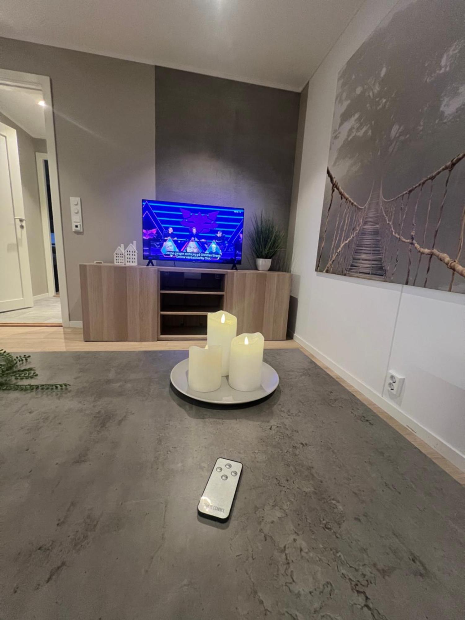 Modern Apartment With Free Parking Bergen Exterior photo